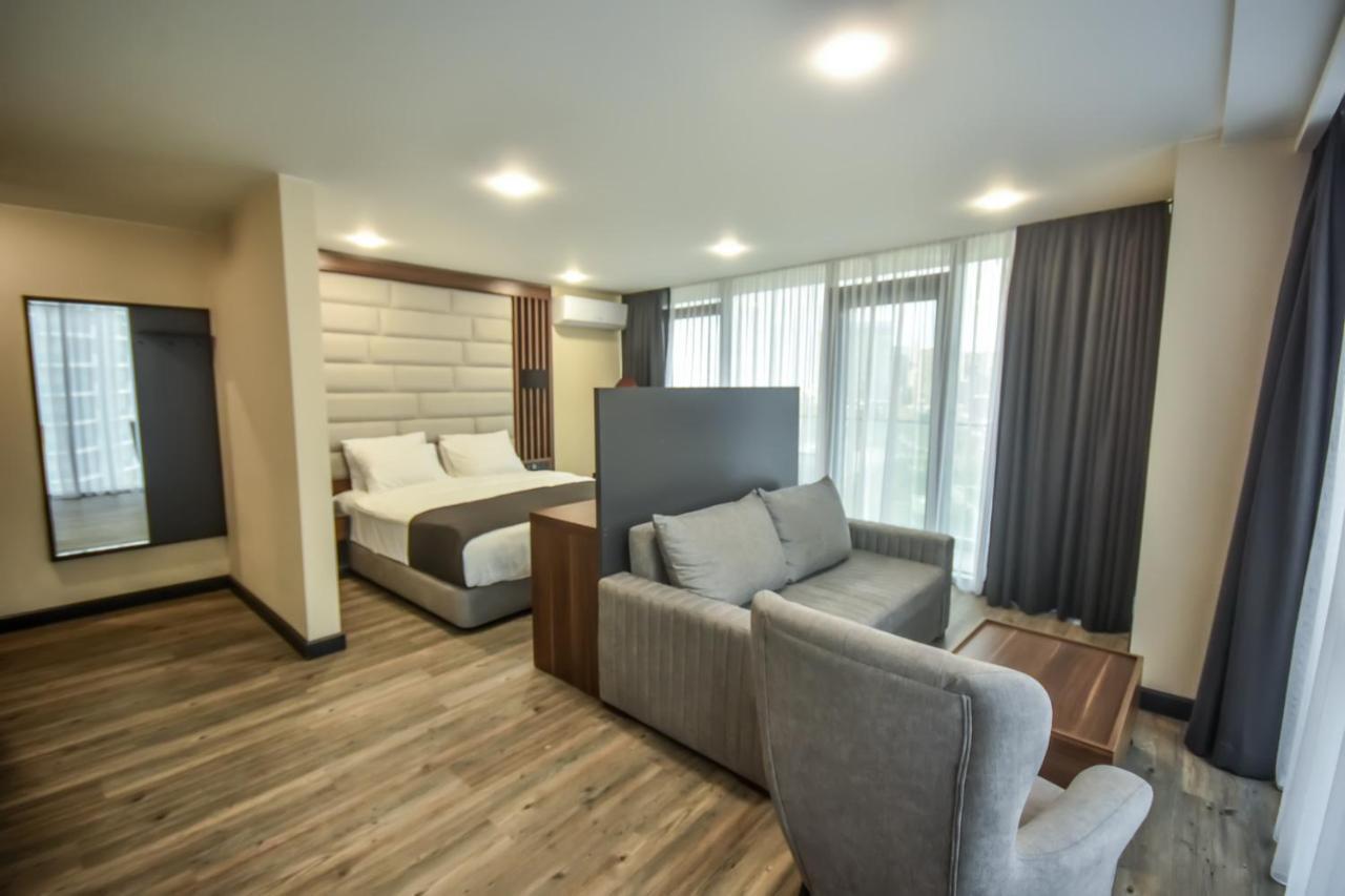 Batumi View Luxury Hotel Exterior photo