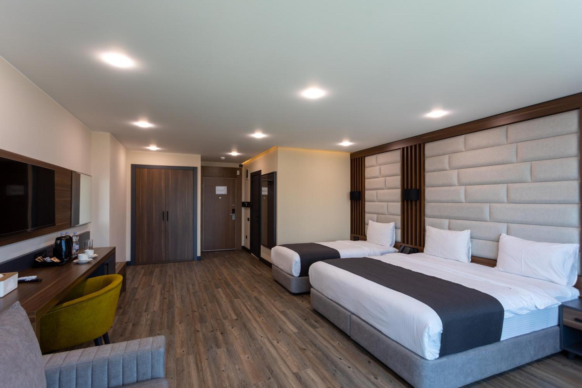 Batumi View Luxury Hotel Exterior photo